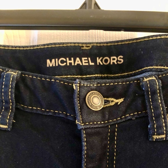 Michael Kors skinny jeans size 6. Dark blue, inseam 26”. Excellent condition. - Picture 5 of 7